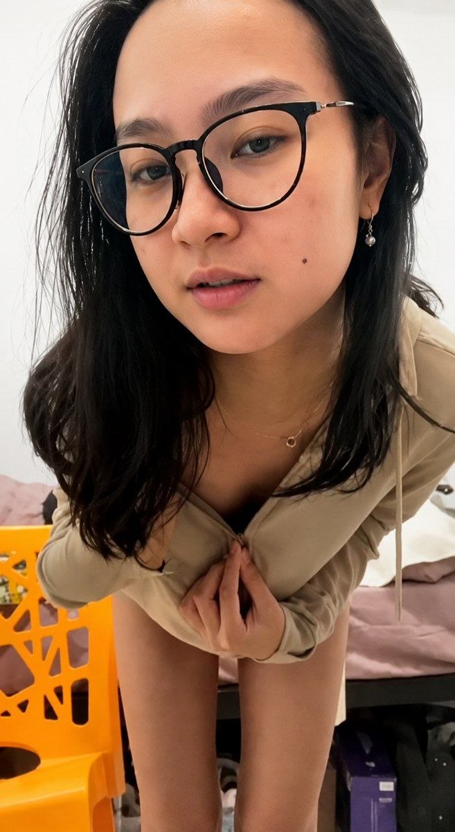 2nd2187927's tweet photo. devi arin
https://t.co/wLliCYhdQ7

ratih
https://t.co/c41nwJMslN

Felicia 
https://t.co/G4XJTx1dx4

aliin
https://t.co/6BXMAllfjB

Previous
https://t.co/cgQXjjWq3J https://t.co/rdZOszqwGi
