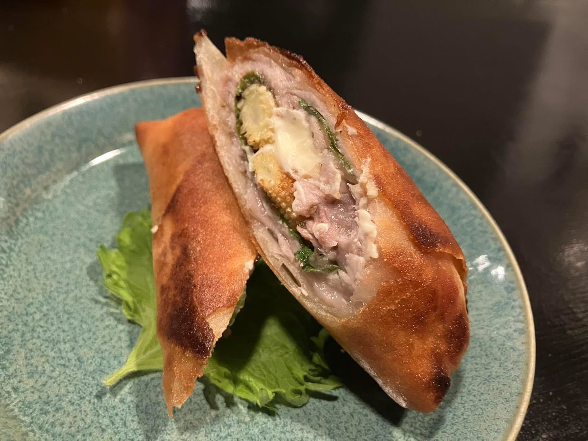 bistroomusubi's tweet photo. 【7/14(火)本日もランチ&amp;ディナーの昼夜営業いたします】
いずれもお席ございます‼️
お気軽にご来店下さいね🍙
お待ちしております🎵

ビストロおむすび 目黒
東京都目黒区下目黒1-5-16 目黒サンライズマンション 2F
https://t.co/MehSr1usAu https://t.co/WvryhYJp8q