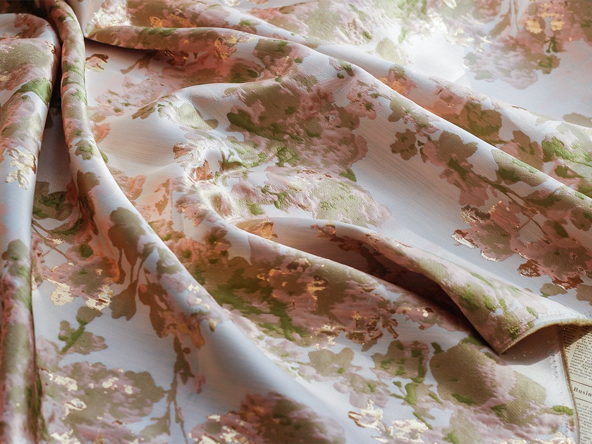 Grace7989's tweet photo. Impressionist floral fabric | Turn art into clothes📷
Oil painting print + perfect drape.
Best for summer dresses &amp; vacation looks.
Global wholesale welcome.
#fabricsupplier #floral  #fabriclove https://t.co/ovJMmgPvn4