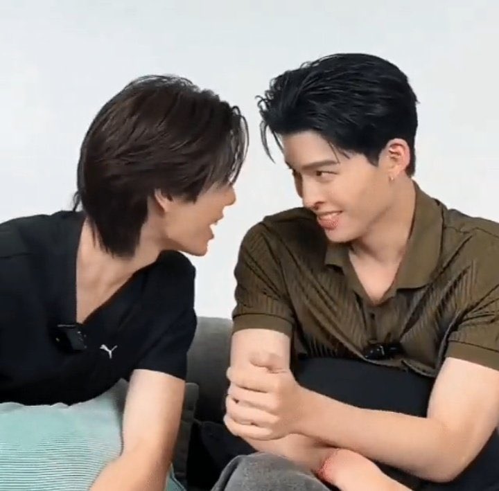 awboyy_'s tweet photo. ไหน ๆ ก็รู้ใจแล้ว อันนี้น่าจะรู้ตัวแล้วแหละพี่ https://t.co/8r0v9DEqlK
