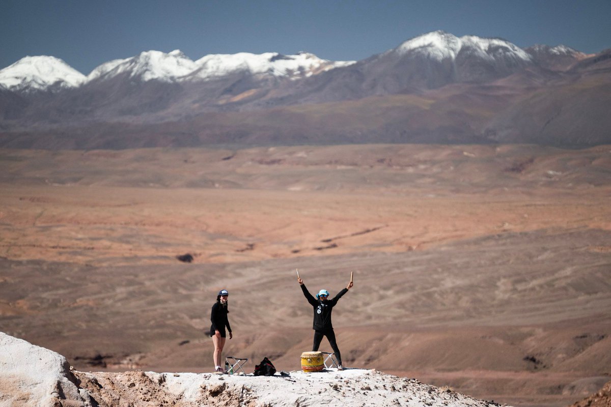 racingtheplanet's tweet photo. This one's for the volunteers: those hard-working, sleepless, spirited, amazing individuals that come together from around the world to form one of the greatest support teams anyone could wish for. They may be short sleep, but they're never short on smiles.
Thank you volunteers! https://t.co/DzFbISpXPS