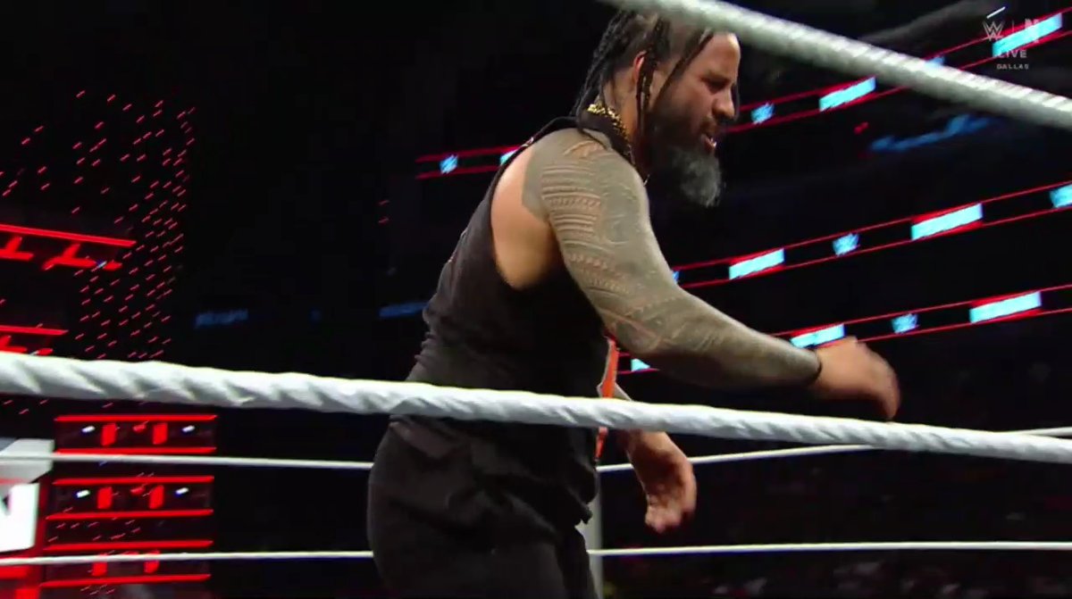 theusotwinzcom's tweet photo. Monday Night Raw Captures: https://t.co/FvZps9OUwG #WWERaw #BigJim https://t.co/az0vcVBzIL