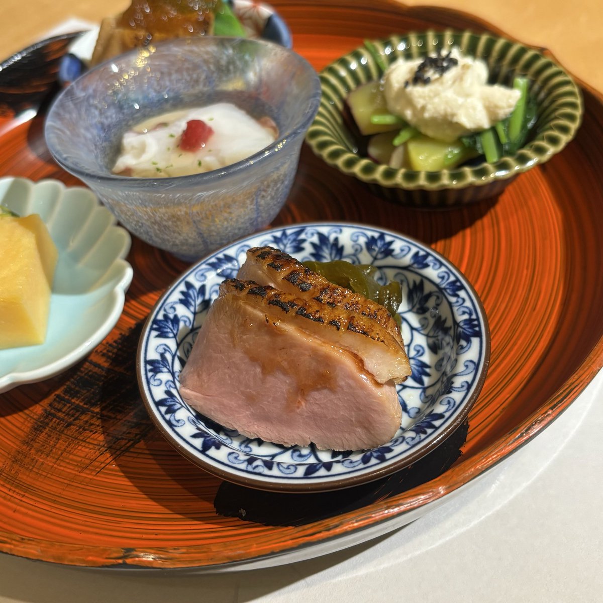 verticalpapa's tweet photo. ボーナス祝いに食べた高いごはん見て https://t.co/ipEoM32Prs