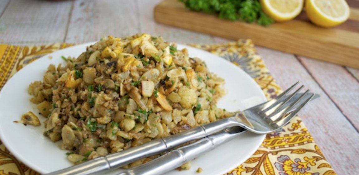 meezmeals's tweet photo. Meez Kitchen Blog: 6 Tricks for Adding Veggies &amp; Cutting Carbs

We build our recipes around veggies, letting starches take a supporting role. This week we're sharing our favorite tricks for low-carb, high-veggie dishes that actually taste amazing.

Link: https://t.co/z0PHrQ75ld https://t.co/coM0Kg5jTY