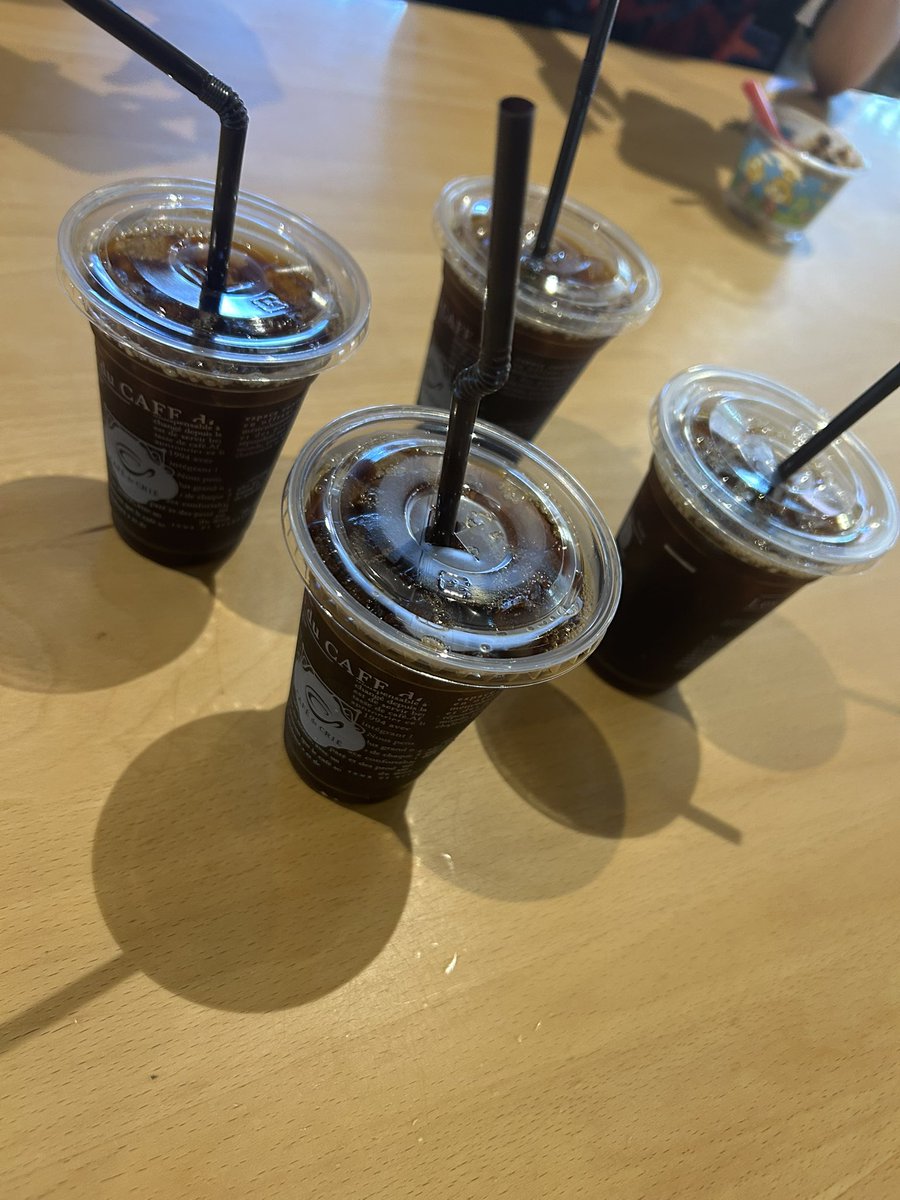 mar0_stray's tweet photo. 🗼からの帰路
ジャン負けでコレ
こーゆーの弱いんよ。。。
誰かジャイアンを止めてくれ。
匿名にはしておくが、
3分の1、タグ付けしておく。 https://t.co/LPlZ2RpBUR
