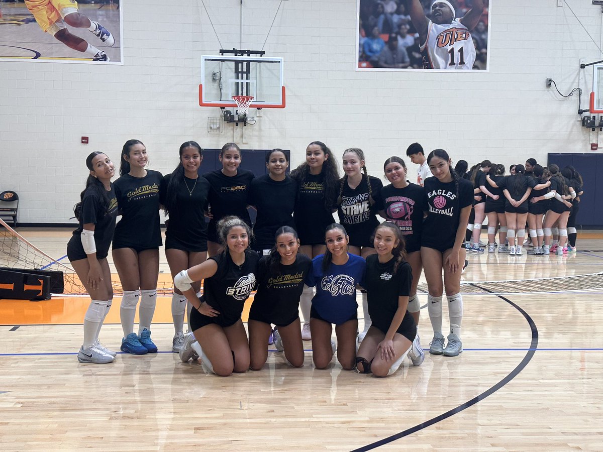 Syd_woods9's tweet photo. A few clips from the UTEP team tournament, we won the silver bracket!! #classof2028 #volleyball https://t.co/UJNYUTHz1Z