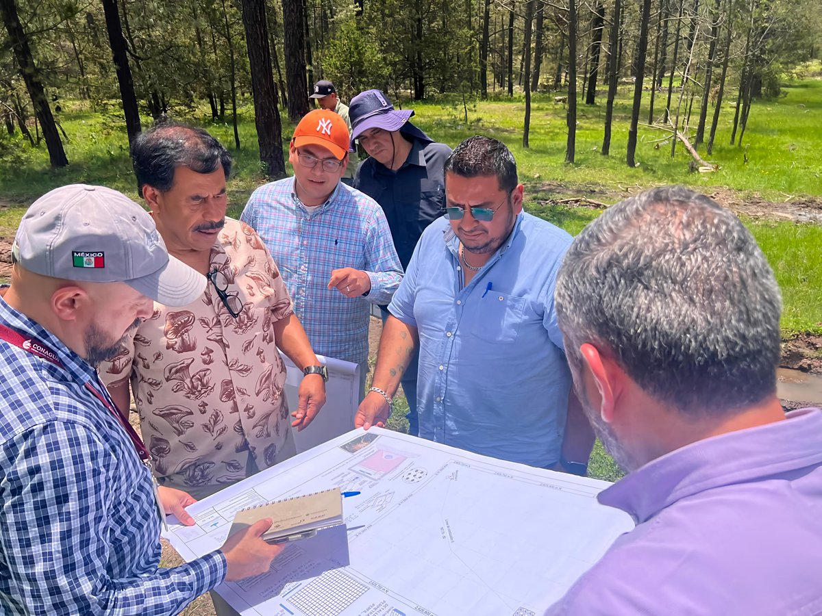 ConaguaDLDgo's tweet photo. #Conagua a través del #Proagua  explora nuevas fuentes de abastecimiento de agua para la población del predio Rancho Nuevo, de El Salto Pueblo Nuevo Durango. https://t.co/NziSLnyo4W