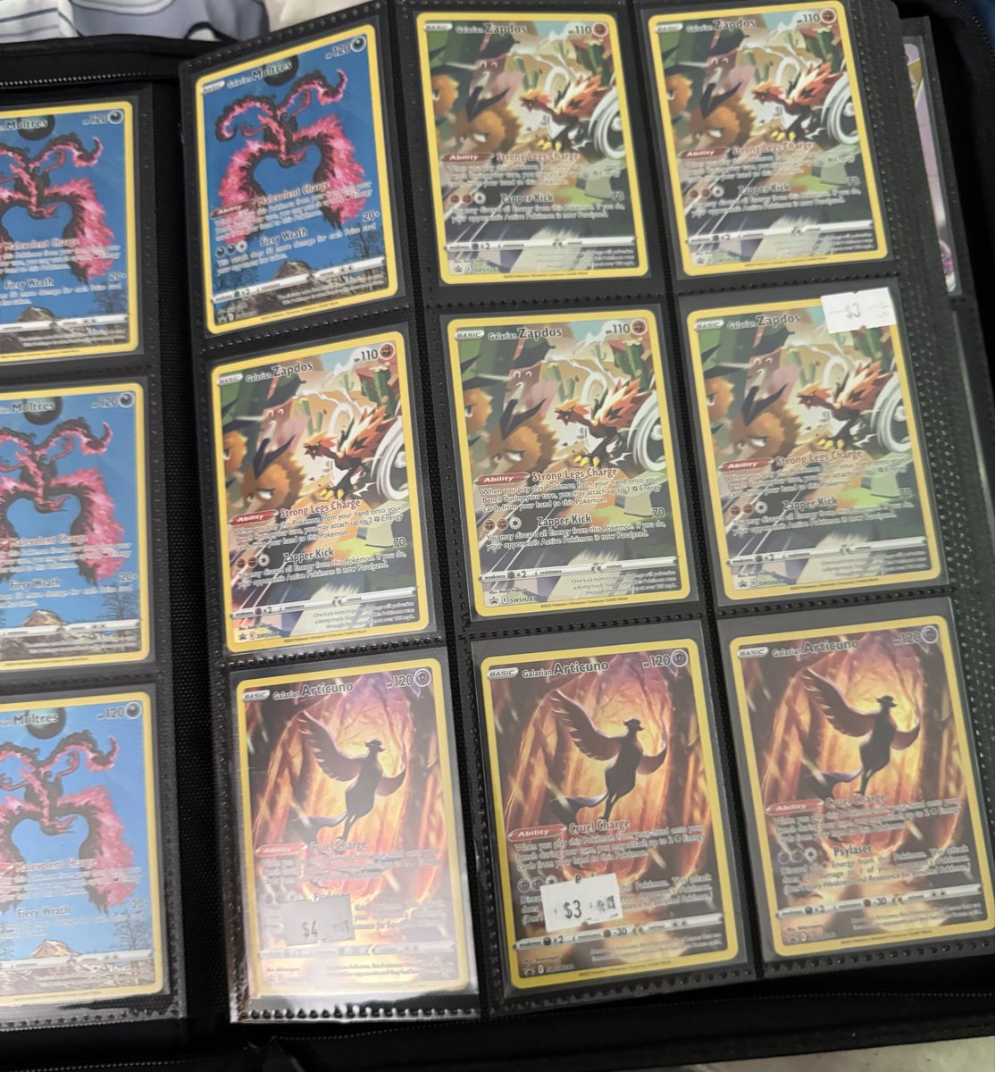 PokeKalel's tweet photo. Promo binder page 7! Some more Galarian birds! https://t.co/humUD2Z6rx
