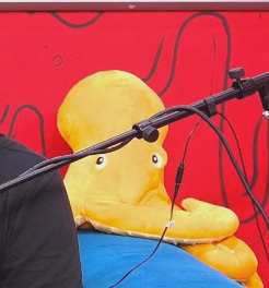 parenlamanok's tweet photo. Ya está este crack en vivo. https://t.co/pzScwOmwPV