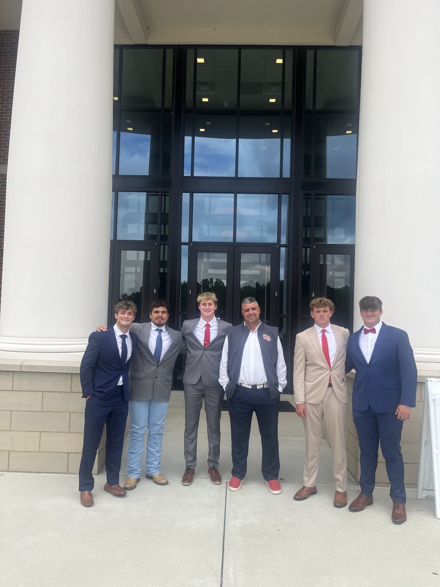 musso_chris's tweet photo. Very proud of these young men representing our program at media day! #RPOE https://t.co/kHh1CWudRl