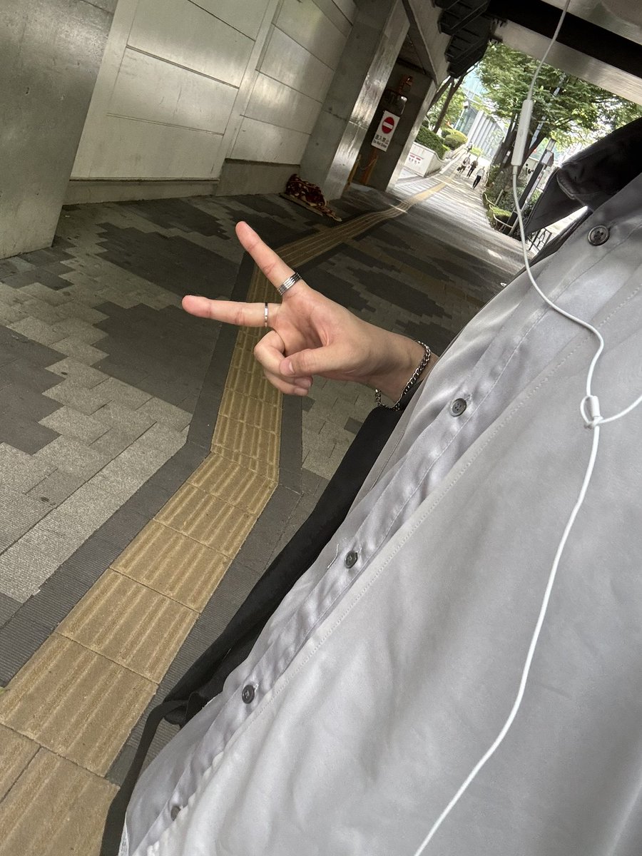 vrc143871's tweet photo. ついた♡ https://t.co/REOX9Fp8WS