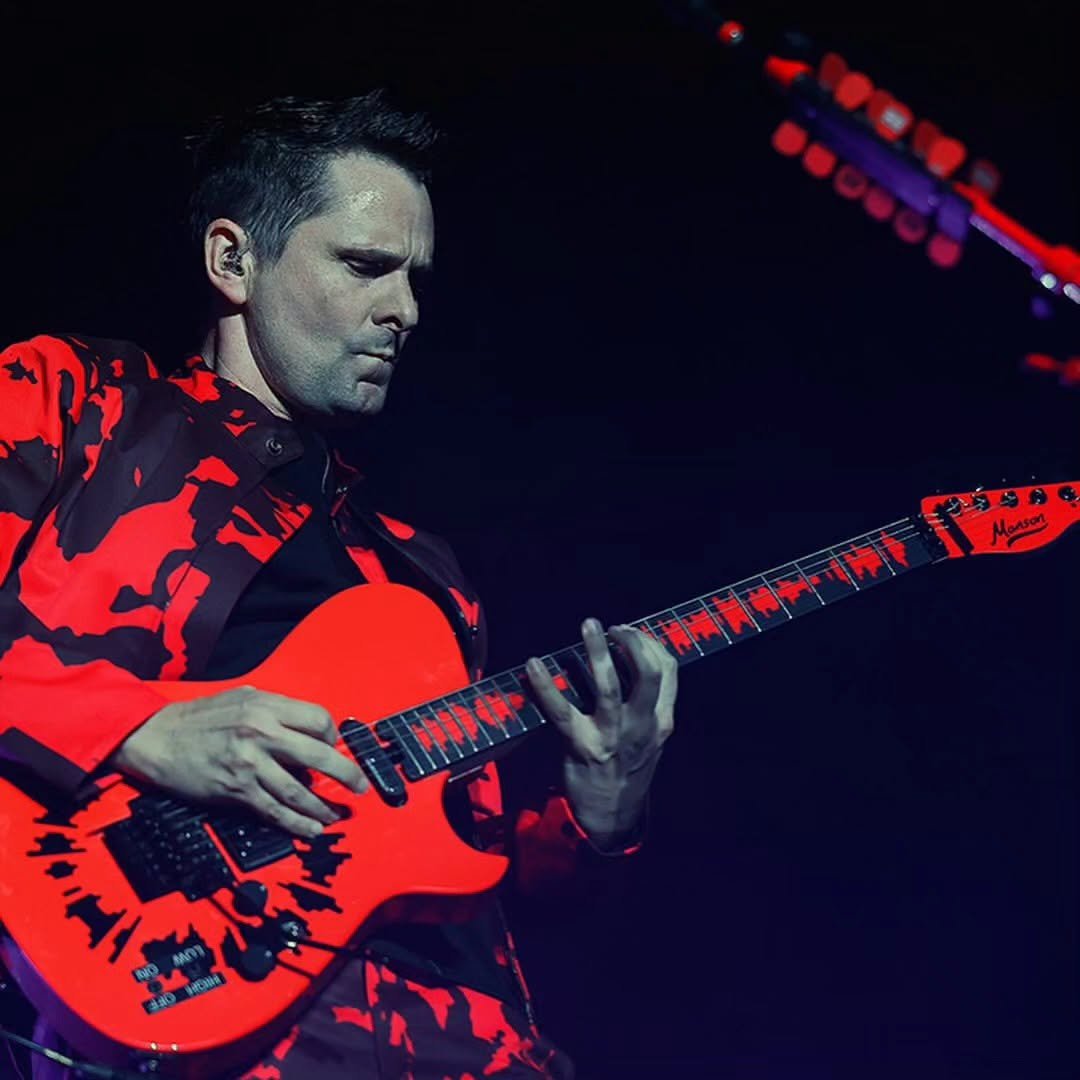 Luismr93's tweet photo. New era!!! Can't wait to see you again!!!🎸🎤🎧👌🏻😮💨😌 #MattBellamy #Muse #idol https://t.co/UgW0OE2w5u