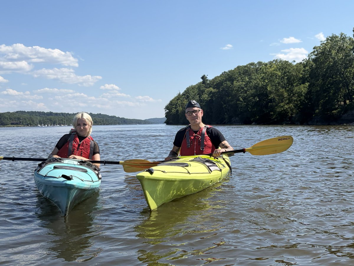 MitchHorowitz's tweet photo. En route to teaching at the Omega Institute making a pilgrimage to Esopus Island in the Hudson River, NY, where Aleister Crowley translated the Tao Te Ching. https://t.co/jNHhWZHsiM