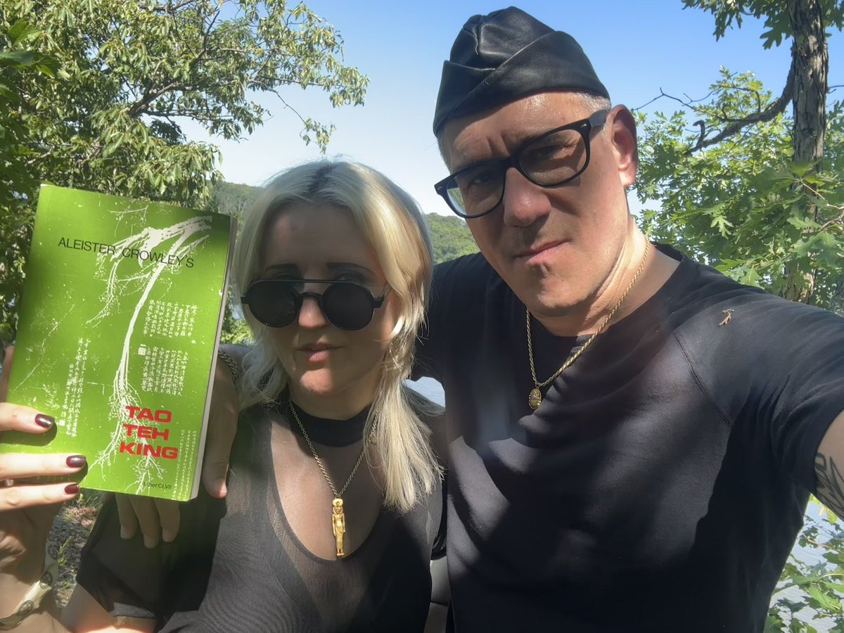 MitchHorowitz's tweet photo. En route to teaching at the Omega Institute making a pilgrimage to Esopus Island in the Hudson River, NY, where Aleister Crowley translated the Tao Te Ching. https://t.co/jNHhWZHsiM