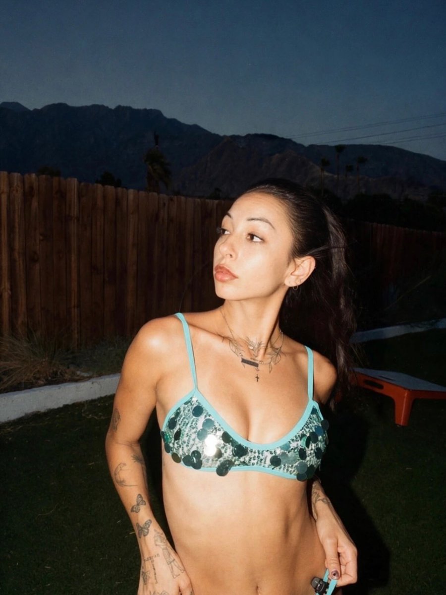 kissahxo's tweet photo. new account 🌶️
https://t.co/WQV7OYLkyM
#content #nsfw #wet #pussy #wata #hidden #strip #tease #dancer #flexible #gymnast #outdoor #ass #legs #masturbate #orgasm #squirt #squirting #tattoos #girlnextdoor #free #freeuse #naked #nudist #fuck #follow #model https://t.co/ODX9Mu7SoD