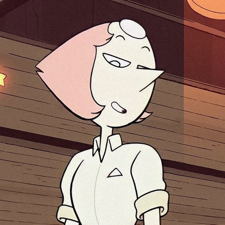 Emma_1_4's tweet photo. Pearl little smirk makes me feel things https://t.co/Euo0aEJbEg