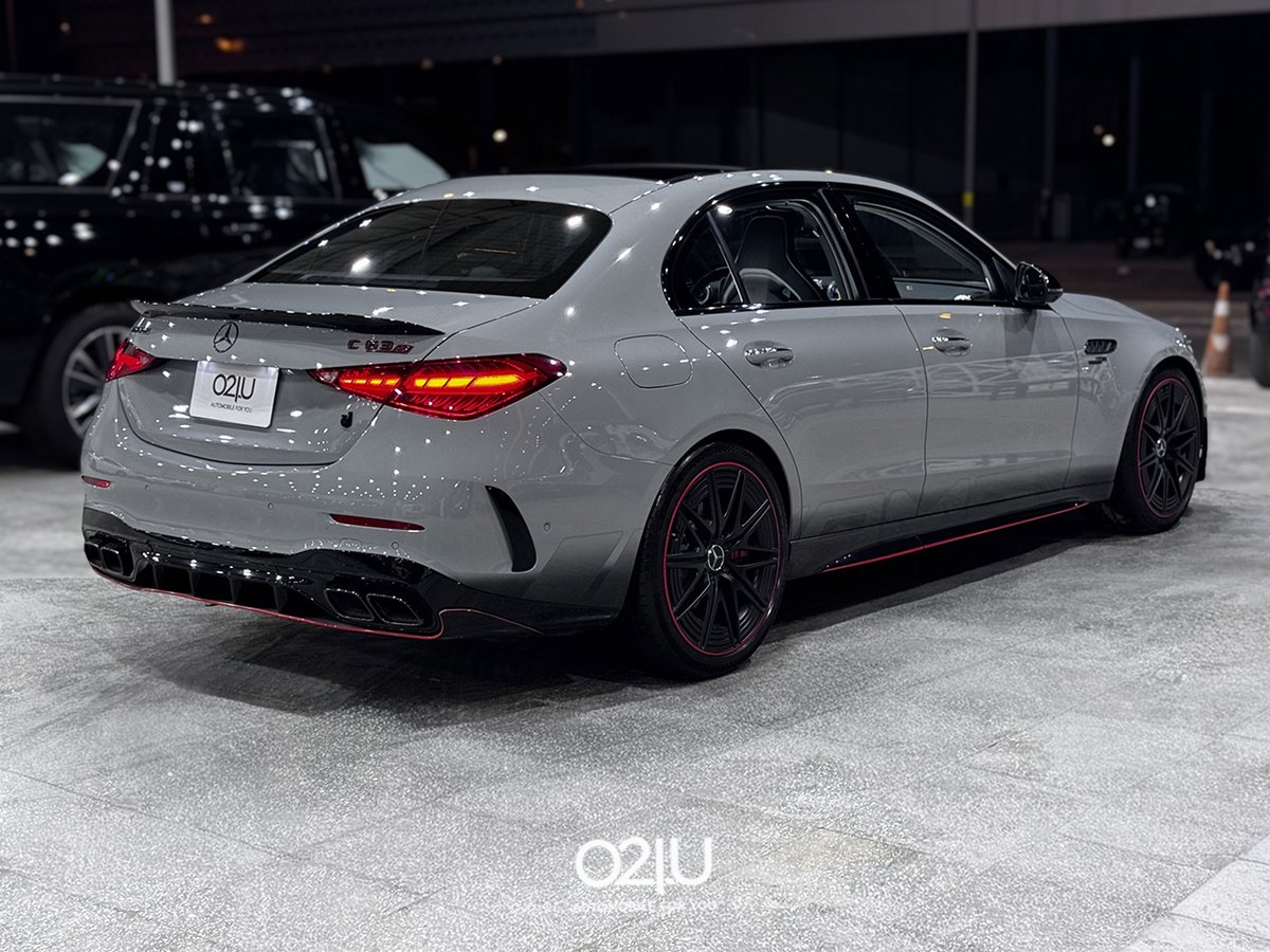 DriveFoundry's tweet photo. Mercedes Benz C63 https://t.co/0zIvAoZVaU