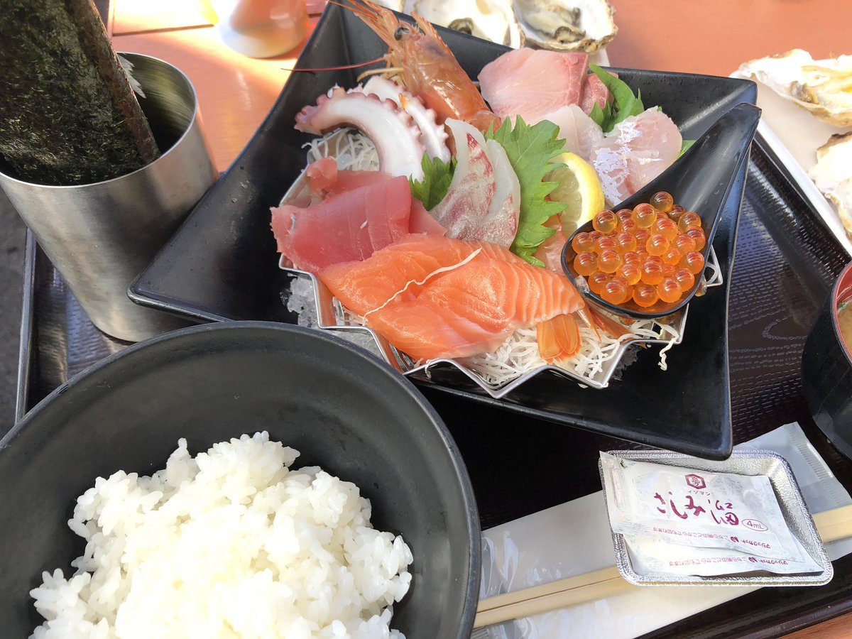 maru_fbab's tweet photo. @mimudotp 

To #MimPanthita💌
There are so many delicious restaurants in Japan. 
I’d be so happy if you could visit someday. 🍖🍣🍚🍲🍔🍝🍺 https://t.co/7nN9jGQ2Af