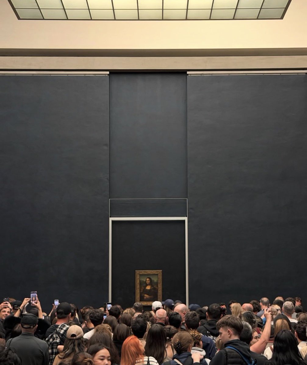 queenleegeh's tweet photo. Getting my daily steps louvre.

1.  JL David 
2. Crowd at the Gioconda 
3. Antonello da Messina 
4. Egyptian scrulptures and artifacts https://t.co/8cGQBJh5fe