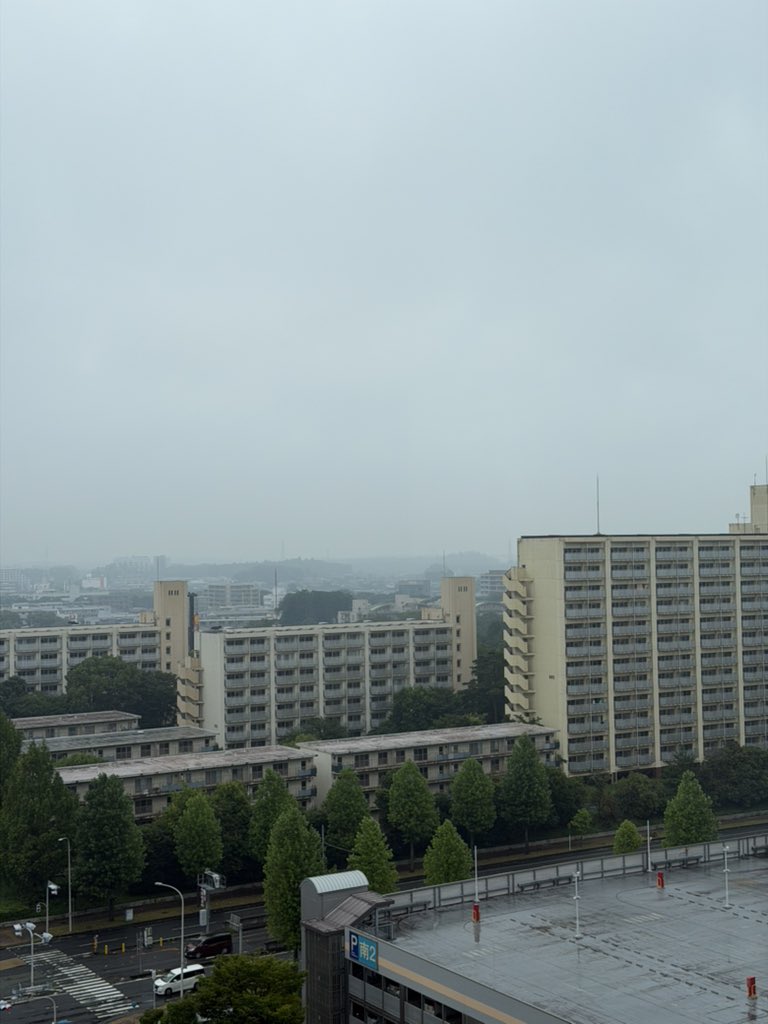 furusawa0619's tweet photo. ポツリポツリと雨降る昨朝のつくば

#日航つくば #JALシティつくば #茨城県 #つくば #ホテル #hotel #筑波山 https://t.co/KqBTZYmecM