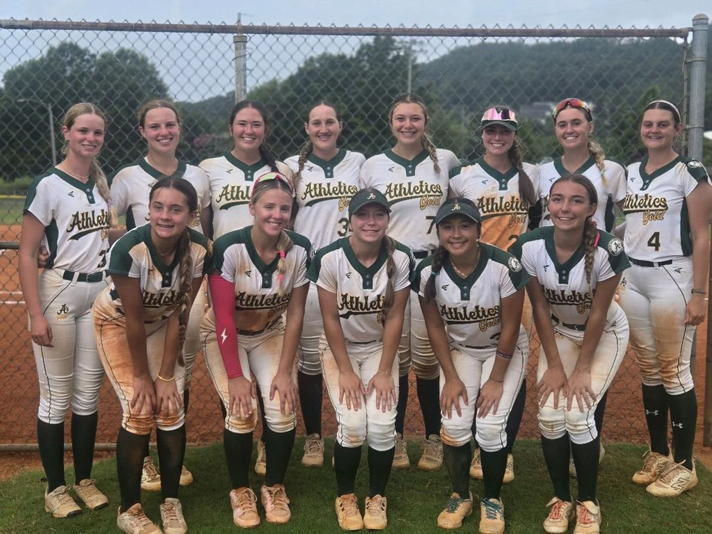 49theCaroline's tweet photo. Great weekend at Legacy! We split the championship in the end due to rain. I manage to go 7 for 11 in bracket play with several key hits. 

Alliance Nationals up next!

@AGTVallery @DickeyVallery 
@HaleighDickey @CoachJMaloney @CreekviewSB 

@Coach_A_Mo @rittmanjohn @KatieRepole @Meg_Hill22 @VTechSBcoach @michaellew10 @Coach_Ricketts @CoachZacShaw @MrCoachTbratt @coachmegsmith @c_lyon22 @btholl @CoachBrundage @CoachJordanSB @Coach_Jo4444  @CoachTylka @coach_crowell @CoachDeOliveira @2Ganeff @CoachMFrezzotti @AnnaShelnutt @Jamie_Trachsel @whitjones25  @UofL_CoachHolly @sabbyBsabs @CoachBBuchanan @cbreault12 @JakeCombs_ @e_newellcoach @NateTompkins @CoachNealPT @BethTorina @KateMalveaux @LLefty18 @coachanniesmith @ShoMcDonald @mzerkleee @Coach_Wigs @ElizabethH_99_ @CarylDrohan @CoachLauren