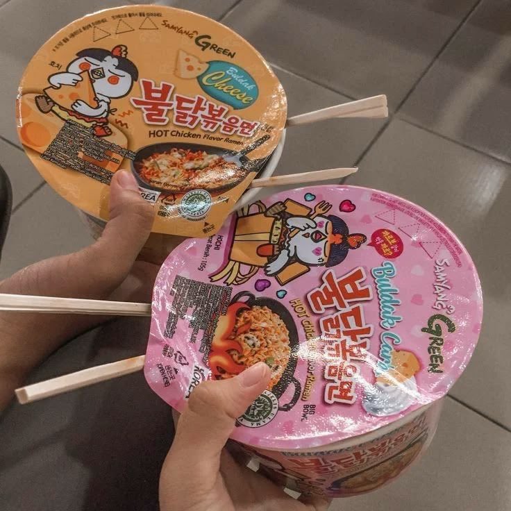 misokkii's tweet photo. ¿Cómo te ve Pinterest?

🥛 Bebida 
🐰 Animal 
🍜 Comida 
🌸 Flor https://t.co/QJYS7dWUwN