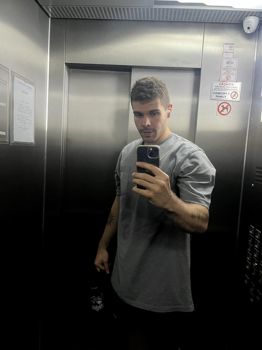 luc(ão) tweet media