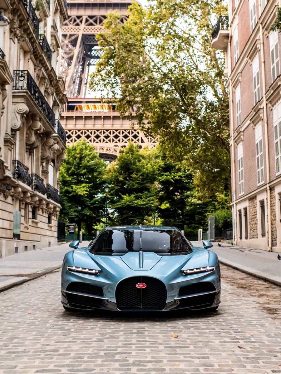 retro_shiftt's tweet photo. Bugatti. Sometimes, silence is the loudest statement. https://t.co/3bS0ysK8RN
