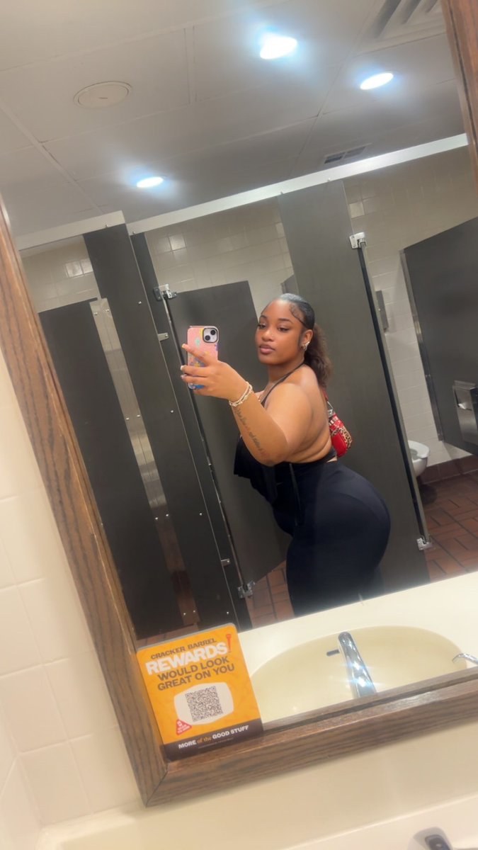Sagitterorist 🦋🇧🇸🧜🏽‍♀️ tweet media
