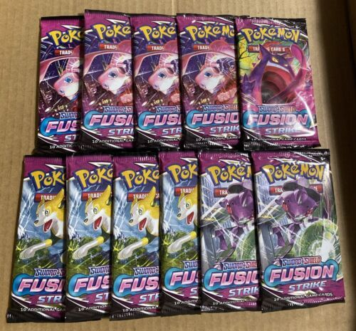 Motiondyor's tweet photo. Guys... Today I'm going to do a Giveaway for 11 Fusion strike Pokémon packs

Do yall love these packs?

Like Comment RT and Follow to Enter! https://t.co/L2UVWqmsfk