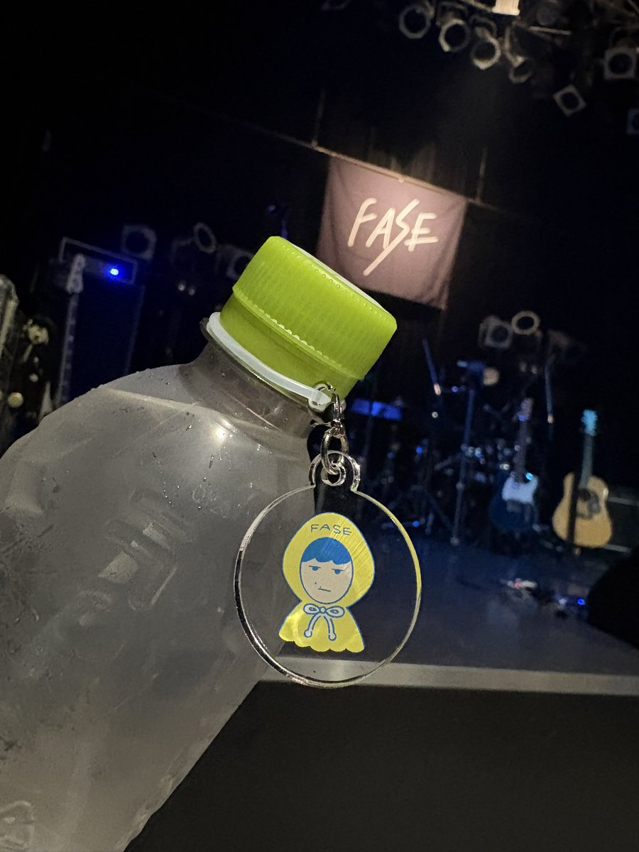 Yuukimusic110's tweet photo. 2026.7.13 
FASE”My City Lights”
Release Live  OSAKA

4月からFASEさんが上京する事に
友だちがかなり落ちてて
自分も状況が変わっていく事に
少し不安になったけど…

数ヶ月後のROCKTOWN
めっちゃ笑顔で飛び跳ねてた‼️
もう最高やねんけど‼️

FASEさんありがとう✨ 

#FASERの皆様ありがとう🍬 https://t.co/mg46MwZxwd