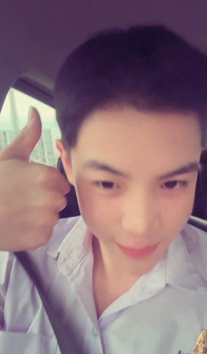 VNopparoot's tweet photo. หายปายนมนานแน่ะ แต่ยัง 
ง่วงเหมือนเดิมคร่อก zzz 😛🤍

วันนี้สอบกลางภาควันแรกคร้าบ ✏️
หายตัวไปซุ่มอนส.มา📚📚

#ProjectAlphaNewClan 
#vjnopparoot https://t.co/uy8TkcNoDu