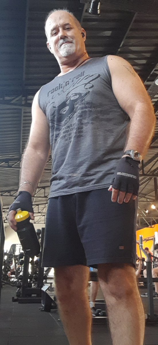 Maduroeativo1's tweet photo. Boa noite Rapaziada.
Terminando o dia com treino e "pós treino". https://t.co/b1dhlN2rlE