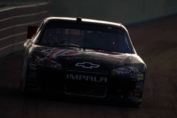 b1gnate_11's tweet photo. Blaney is moving like 2011 Alonso or the last few years of RCR Harvick. You can seriously argue that he isn’t even driving the 2nd fastest car, let alone fastest, which will hold him back from the title, but he’s been in great form regardless. https://t.co/nbuhU8XaO2