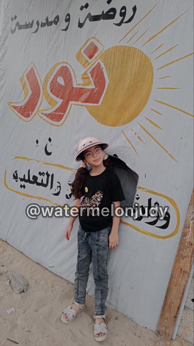 watermelonjudy's tweet photo. My darling niece is growing up so fast, but her body remains very small.
The malnutrition is causing her growth to stunt.
A child should grow healthy and strong. Instead her body is spending its resources on basic function

Chuffed
https://t.co/tCwkuy0cMg

PayPal
https://t.co/jWAJduJy2i