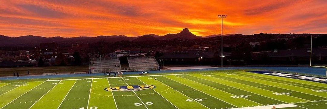 The Blue and Gold Gridiron Show tweet media