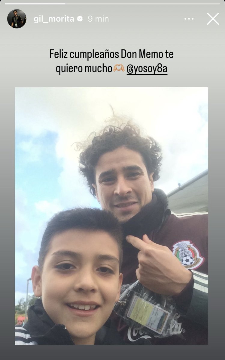 ElJefeAguila's tweet photo. La felicitación de Gilberto Mora a Guillermo Ochoa por su cumpleaños.🇲🇽🥹 https://t.co/LYj1rjN2ZU