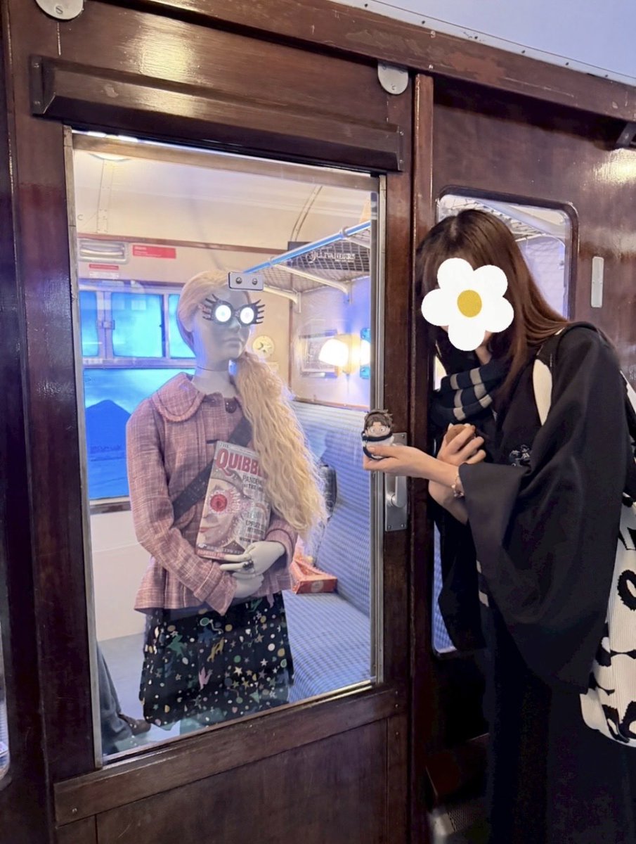 moon_veil3's tweet photo. いつも勘ちゃんばかり撮ってしまうので今回は竹谷との写真をたくさん撮ってもらった⭑.ᐟ
竹谷ぜったいﾚｲﾌﾞﾝｸﾛｰじゃないと思うんだけど、私がﾙｰﾅ好きのためお揃いしてもらいました💪🏻❤️‍🔥

#ほわぬいといっしょ https://t.co/FU4lJXFPTq