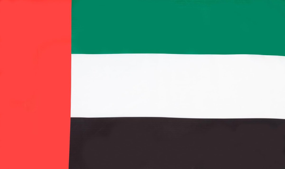 delhi_m1's tweet photo. عاجل : بعد تعرض الناقلتين الاماراتية للاستهداف بصاروخين إيرانيين.

تؤكد الامارات انها ستقصف طهران بـ 20 مليار دولار https://t.co/WQHER6KpJt