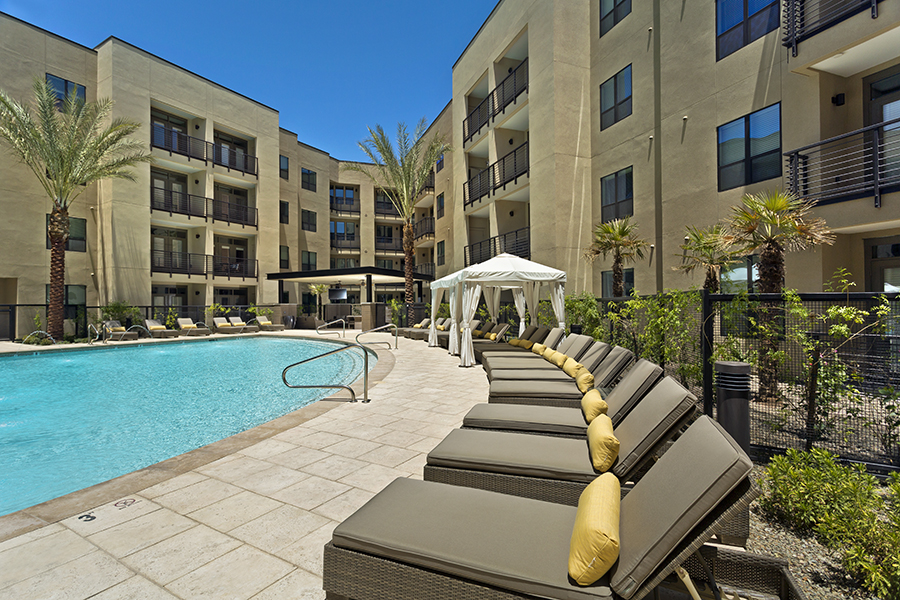 citrineaptsaz's tweet photo. 🌊Summer at Citrine Apartments feels like a resort vacation, no checkout required!☀️Come tour and find out why. #SPGCommunity #citrineapartments https://t.co/IBtp0gvqmj https://t.co/TnAPiCIlbh