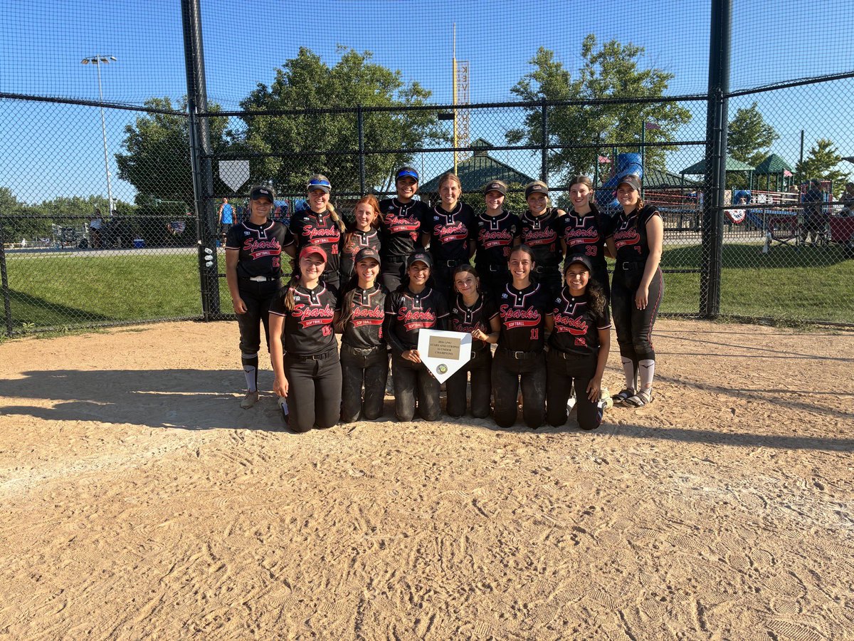 coleysievers's tweet photo. CHAMPS ❤️🖤!! Won the LP4U Stars and Stripes tourney this past weekend and had a blast! Here’s some hitting and fielding highlights, had 3 BB also

@Sparks16uJP @jparrott3 @Jmay7777 @SBRRetweets @CoastRecruitsSB @SoftbalAmerica @MidwestPremierS @ondecksoftball @IHartFastpitch https://t.co/0VDB73l4K6