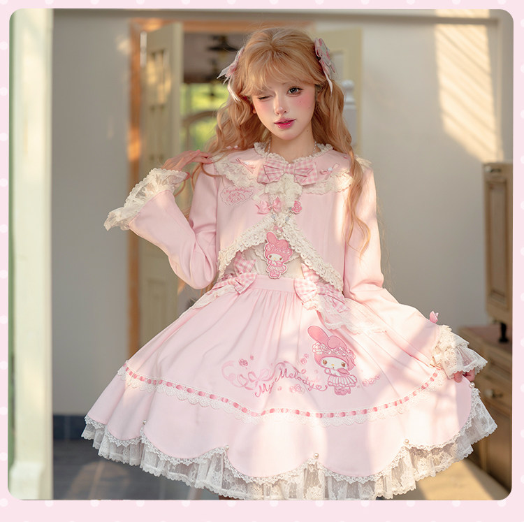 girlism_info's tweet photo. 🎀ご予約受付中🌹

♡「花箱×サンリオ」♡

マイメロちゃんとローズが織りなす、スウィートな世界🍰
淡いピンクが魅力💗

甘いプレッピースタイルが目指せるジャケット＆スカートセット💕
豪華な姫袖ワンピなど👑

☆送料無料☆
https://t.co/ilQWi8qj2B

【ご予約は~7/20まで】 https://t.co/CQvdvLg71k