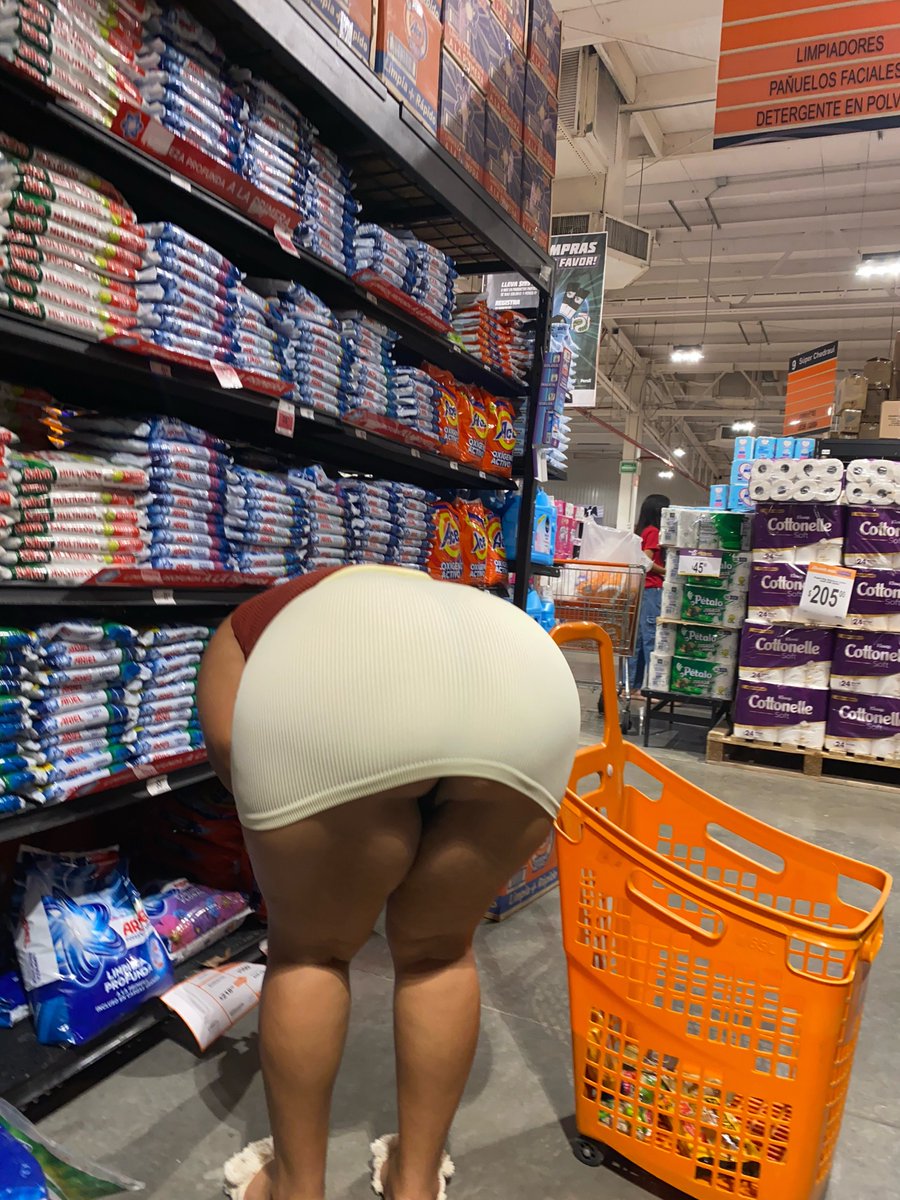 Ailin_Manu's tweet photo. De compras en el súper ¿saben donde es?🔥😈 https://t.co/CC7QcfGx3v