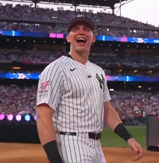 jonmoxIeys's tweet photo. ben getting booed or hitting a homer theres no difference https://t.co/jY27WJCInR