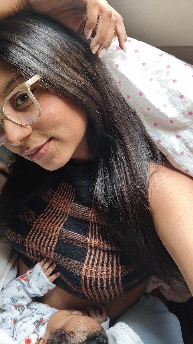 mlisalins's tweet photo. me sentindo feia / me sentindo linda https://t.co/3pPn57EEeV