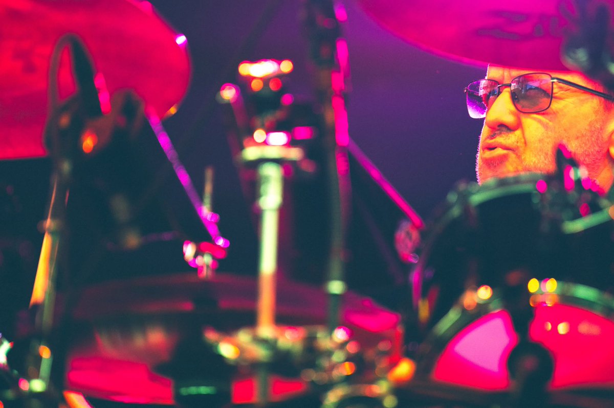LivePhish's tweet photo. Tonight’s livestream in Savannah is available exclusively with LivePhish With. Tune in at 7:30PM ET. LivePhish With means Phish video livestreams are now included with a subscription, so you don’t have to choose which webcast to purchase → https://t.co/WY2woT45m5 

📷Adam Berta https://t.co/1LSioSd3A0