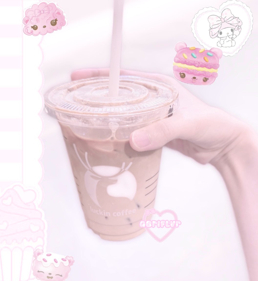 aeriflvr's tweet photo. 🍦 today’s latte ♡ 135 cals ⟡〃 ꒱♡👛 https://t.co/RPwbQ5jpR1