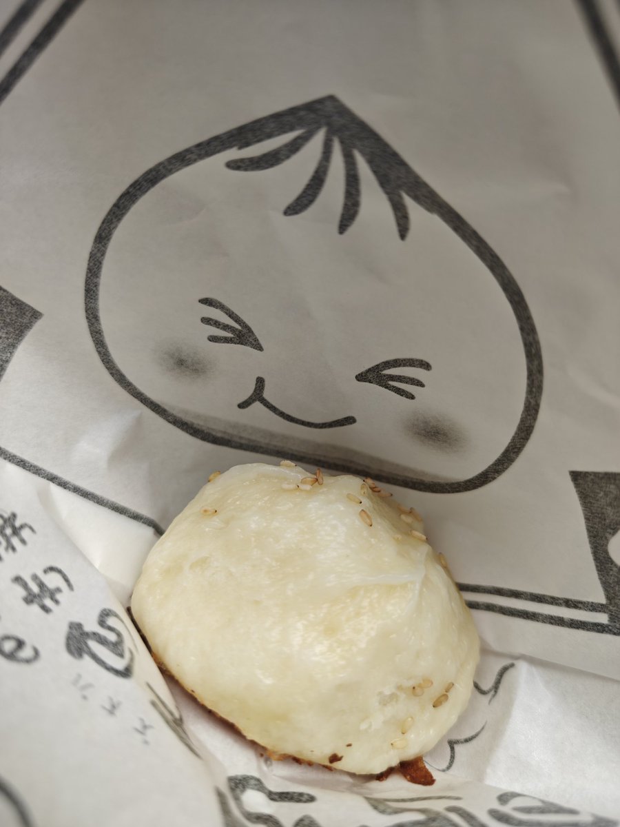 henshindiet's tweet photo. おはようございます☀️

7/14　654日目
今朝の体重　64.8kg
前日比　-1.2kg
トータル　− 3.2kg

昨日は、
朝にガッツリ、
昼に担々麺、
昼過ぎに小籠包。
夜はほとんどなし。
結果がこんな感じでした。

７月中に62kg台 https://t.co/AunocqzATb