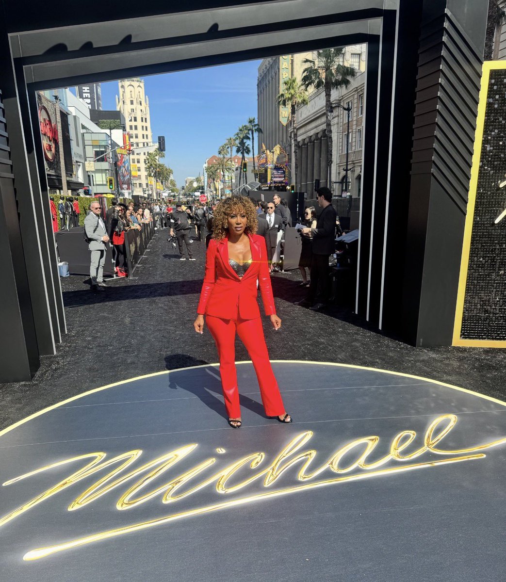 Holly Robinson Peete 💃🏾♍️ tweet media