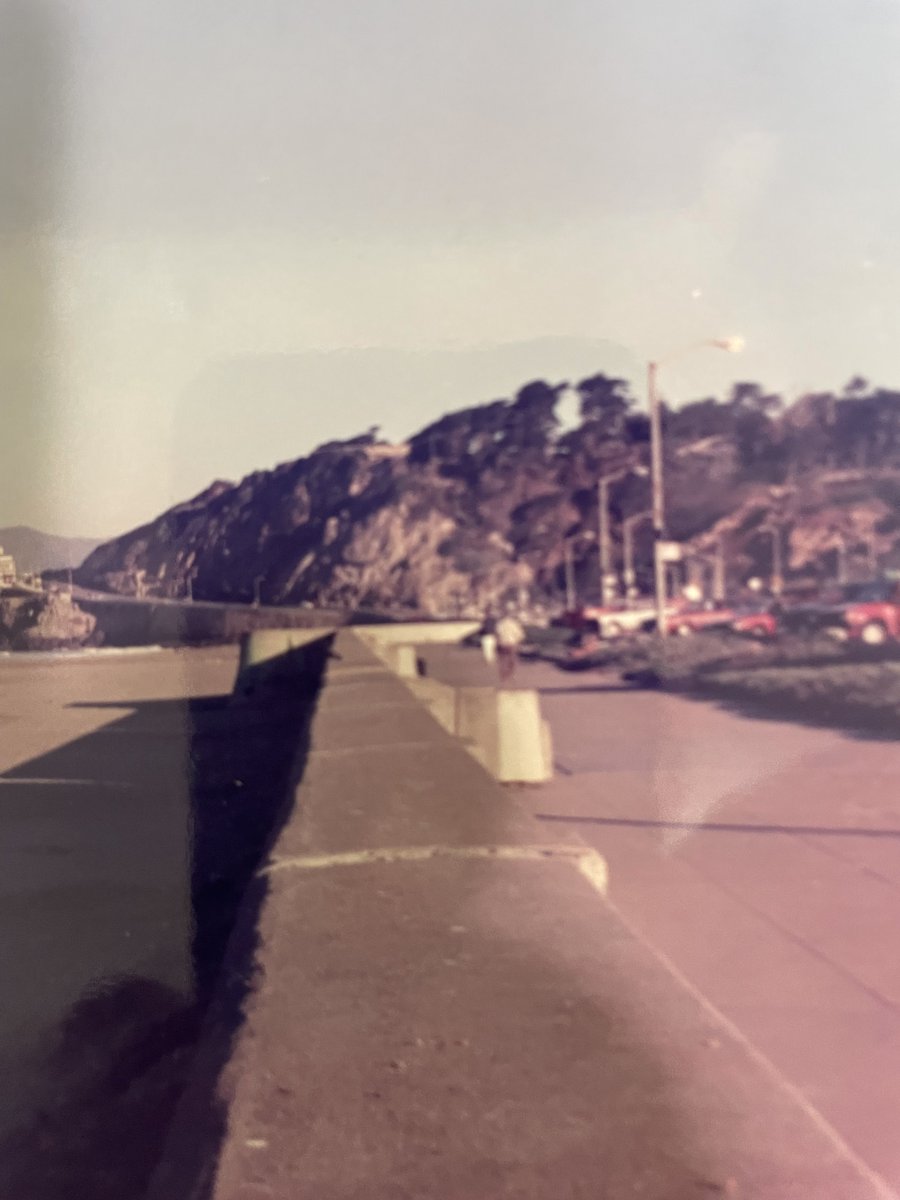 Billyballpro's tweet photo. The beach chalet, San Francisco plus seal rock, San Francisco, Kelly’s Cove and the Marina , Golden Gate Bridge https://t.co/92VGzzLlgG